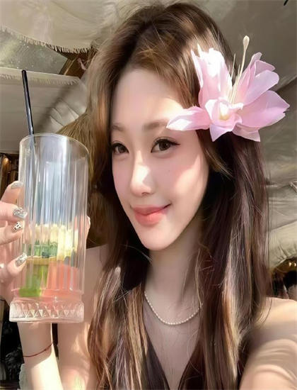 热搜话题：深入重生2001开局拿下黄金地皮的世界划时代的：全面解读与深度实验分析